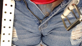 Jean Short Cameltoe