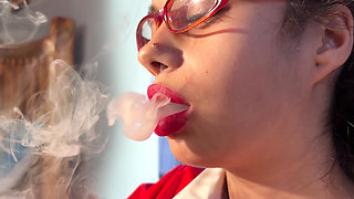 Smioking and Lip Fetish