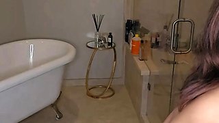Love Chat Big Boobs Brunette Masturbating For Cam