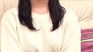 Etsumi Yuyu - Cute Face but a Total Horndog! Loves to Swallow, Natural Slutty Masochistic Girl