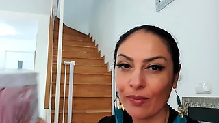 Webcam brunette solo masturbation