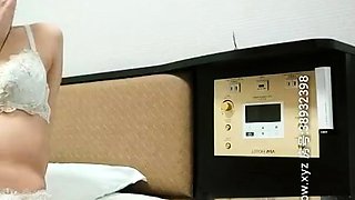 Pussy close up by slutty teen on cam