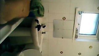 Latina mom (great tits) peeped at by stepson