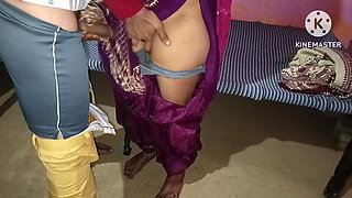 Desi sexy mausi fucked her own stepsister's stepson by becoming a mare and lifting her in the lap and putting the dick in pussy