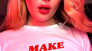 Tasty amateur blonde babe masturbating on web cam