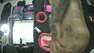 Strap on Stories -free Use Gloryhole - They Both Get a Turn Inside the Gloryhole