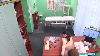 Doctor Gets Tempting Patients Vagina Wet 1 - Fake Hospital