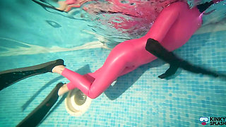 Slippery Latex Slut's Deep Pool Diving Tease