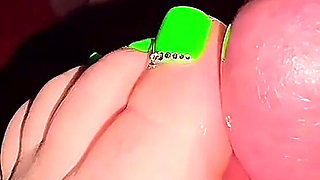 Real Amateur Footjob Fine Toes Close up