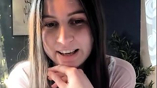 Amateur Webcam Teen Masturbates And Teases