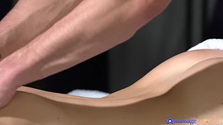 Max Dior's Plump Babe in a Wild Orgasmic Affair