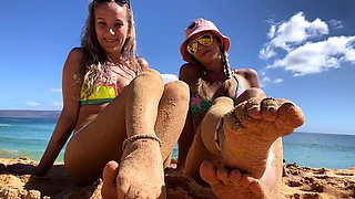 Awesome Outdoor Sex In A Public Beach With Sarah