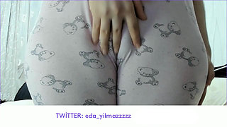 CAMELTOE- MASTURBATE WITH PAJAMAS- RUBBING PUSSY WITH PAJAMAS