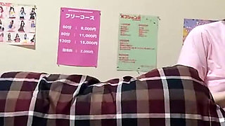 Uncensored Refresh Spa Legend - One-month Waiting List for the Top Angels at Japan's No-extras Massage Parlor - 1