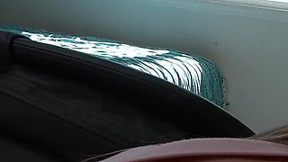 The Lewd Youtuber's Sex Buddy Who Takes Care of Herself Alone