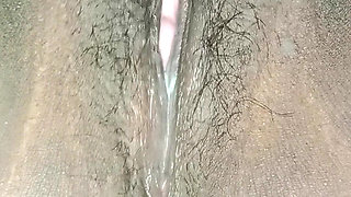 Bhabhi's Juicy Pussy and Its Juice