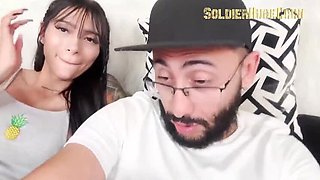 Soldierhugecock fucks a new Colombian girl on her first night