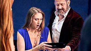 Sweetheart whitey Brandi Johnson fucked by two large dicks