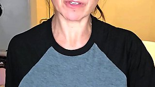 Close up amateur masturbating solo