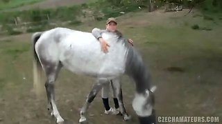 CZECH AMATEURS - BEAUTIFUL BUSTY GIRL WITH AN AMAZING PUSSY