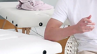 Massage Room: Wife Gets Pussy Creampie in Front of Hubby