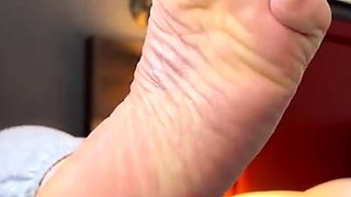 Blonde emo amateur solo masturbation