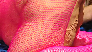 Pretty in Pink Fucking Machine Making Her 07ssy Stink