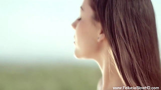 Sensual Brunette Oral Experience