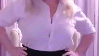 A Step-mothers Pantyhose Seduction: Nobody Turns You on More