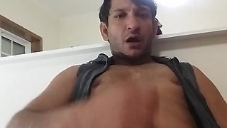 a giant cock with a lot of milk for my friends