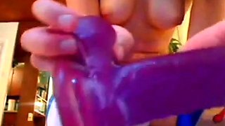 Creamy Riding and Toying on Webcam