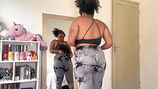 BBW Morning Routine, Toilet and Yoga Farts