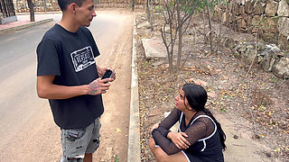 Unknown girl asks me to her without a condom in exchange for giving her a phone I cum inside her