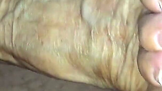 Granny Ann Loves to Use Her Veiny Feet to Make You Cum