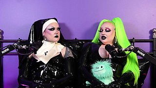 Latex mask lesbian babes have strapon sex