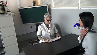 I'm the Gynecologist for Hot Teen Pussies!