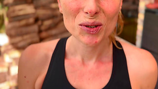 EPISODE 50 : MILF does sport too