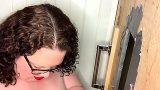 A red lipstick blowjob at the glory hole -dollargeneral