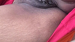 Bangladeshi sexy girl need fucking partner this girl is very hot.