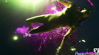 Young girl reveals her slit under the water