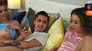 Two youthfull blondes share a dick in an mighty three way