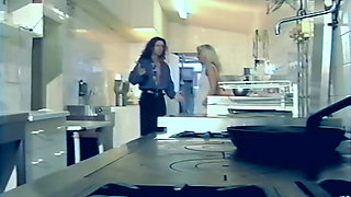 Sexual Network Secret Code Superwoman (1995)