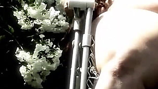 Free Hugs by Plumperd