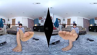 Close-Up Pantyhose & Foot Fetish VR - MAX-A