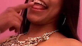 Laurie Vargas and Her Passionate Chingadera