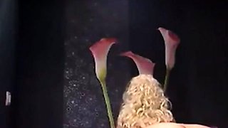 Hot Amateur Granny Shows Off on Webcam