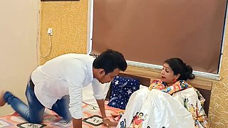 Stepbrother ne stepsister ko bahla fusla ke pel diya