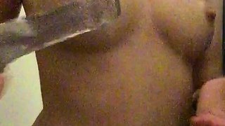 Cute amateur brunette naughty in solo jerking show on camera