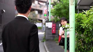 Amateur Asian College Teen Gives Blowjob