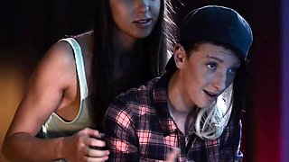 Nylon Lesbians Wet Toying